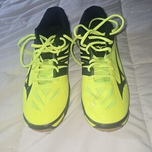 Mizuno SR TOUCH Wave Lightning Neon Yellow and Black Athletic Shoes